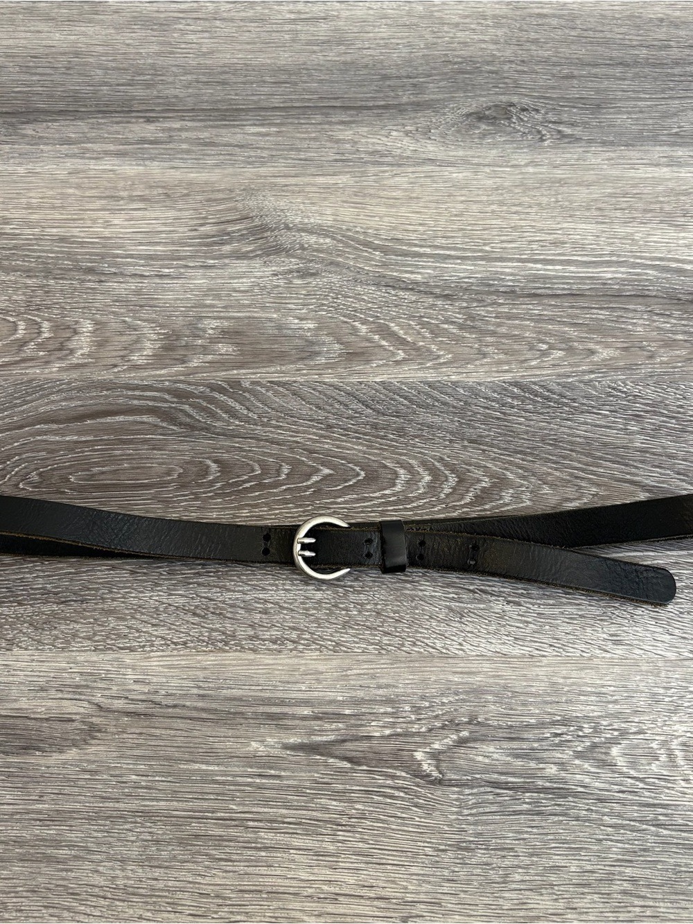 Classic Black Genuine Leather Belt with Silver Round Buckle Size M